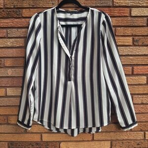 Jieru Large Striped Long Sleeve Blouse